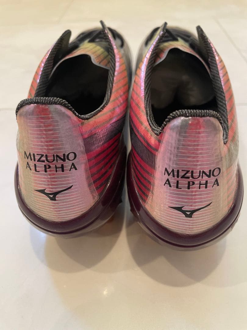 値下げ　新品Mizuno Alpha サッカーシューズ