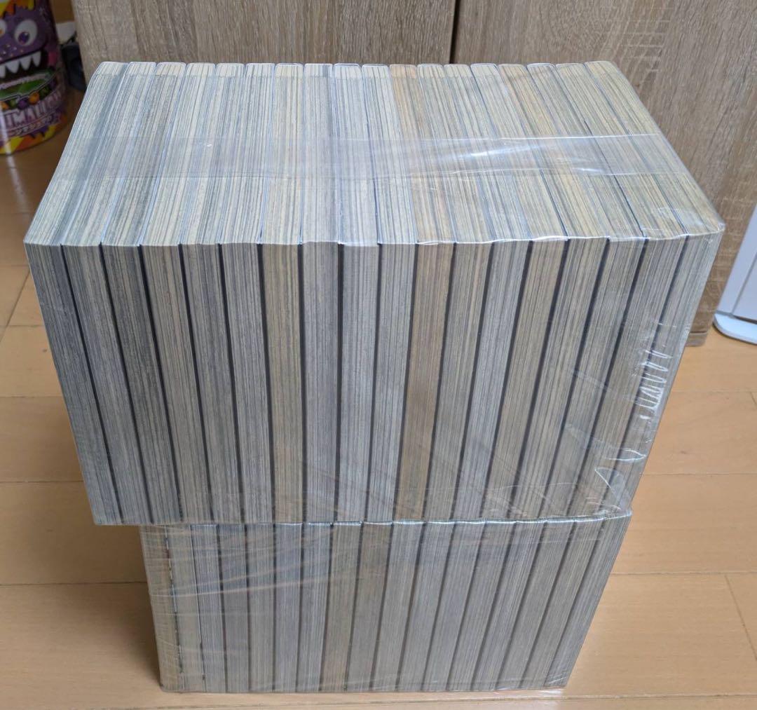 美品多数　黒執事　1-33巻　関連本2冊つき