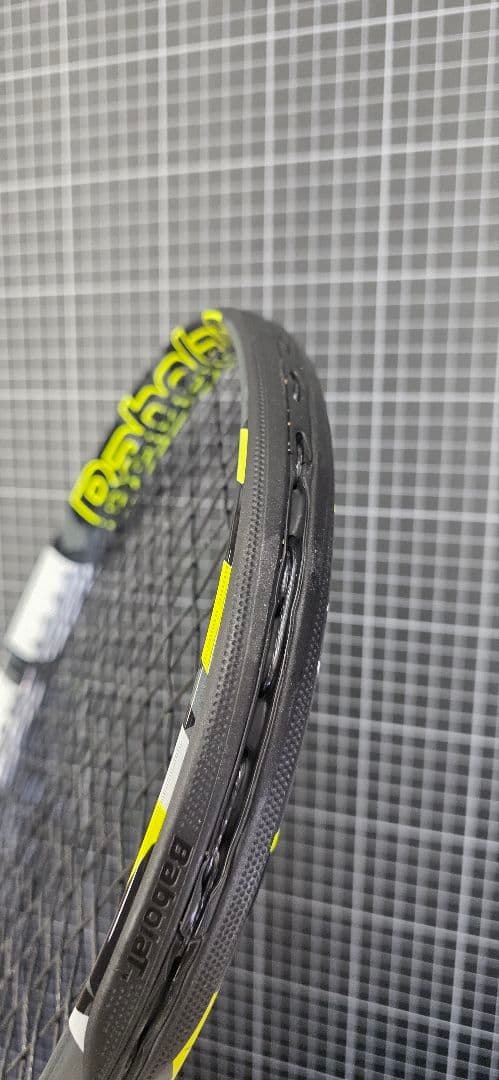 Babolat Pure Aero Team硬式テニスラケット G2(ケース付)