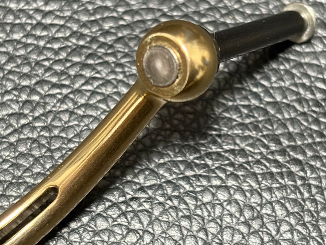 DAIWA SLPW RCS45 ハンドル