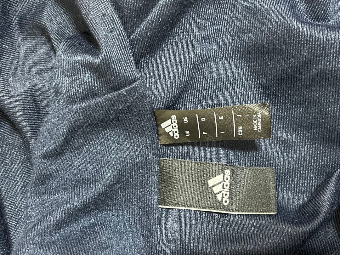 adidas ウィンドブレーカー　上下セット