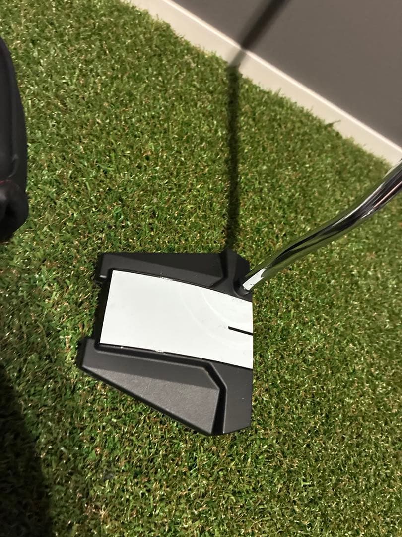 Odyssey White Hot Versa パター　34インチ