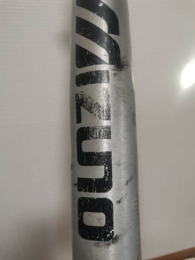 木製バットと金属バットの軟式用2本セット