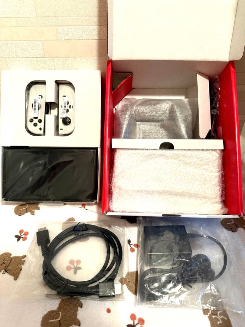 Nintendo Switch 有機ELモデル 本体 ※プロコン付き