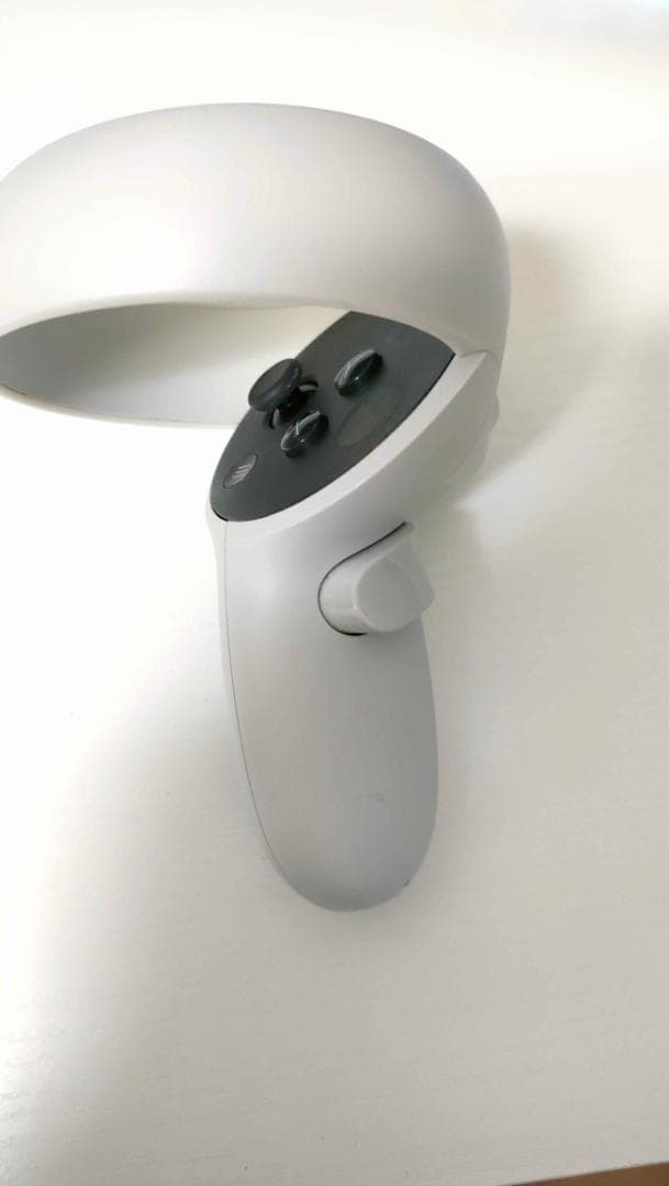 Quest2 コントローラー 左のみ