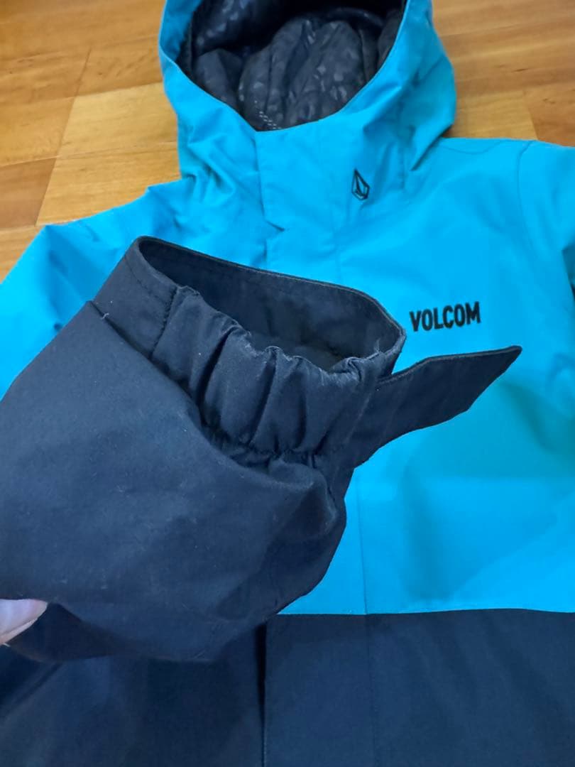 VOLCOM キッズウェア　XL サイズ