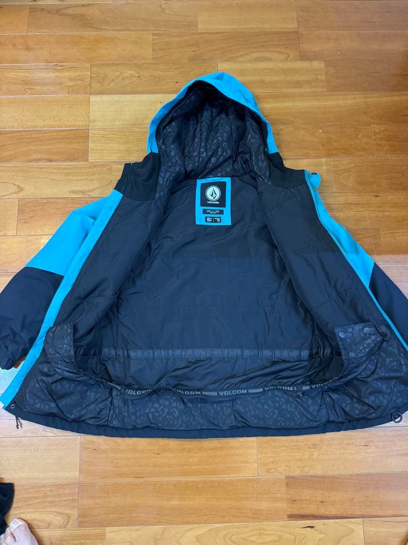 VOLCOM キッズウェア　XL サイズ