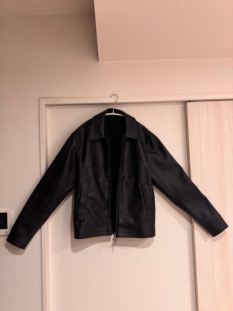 ZARA フェイクレザージャケット黒
