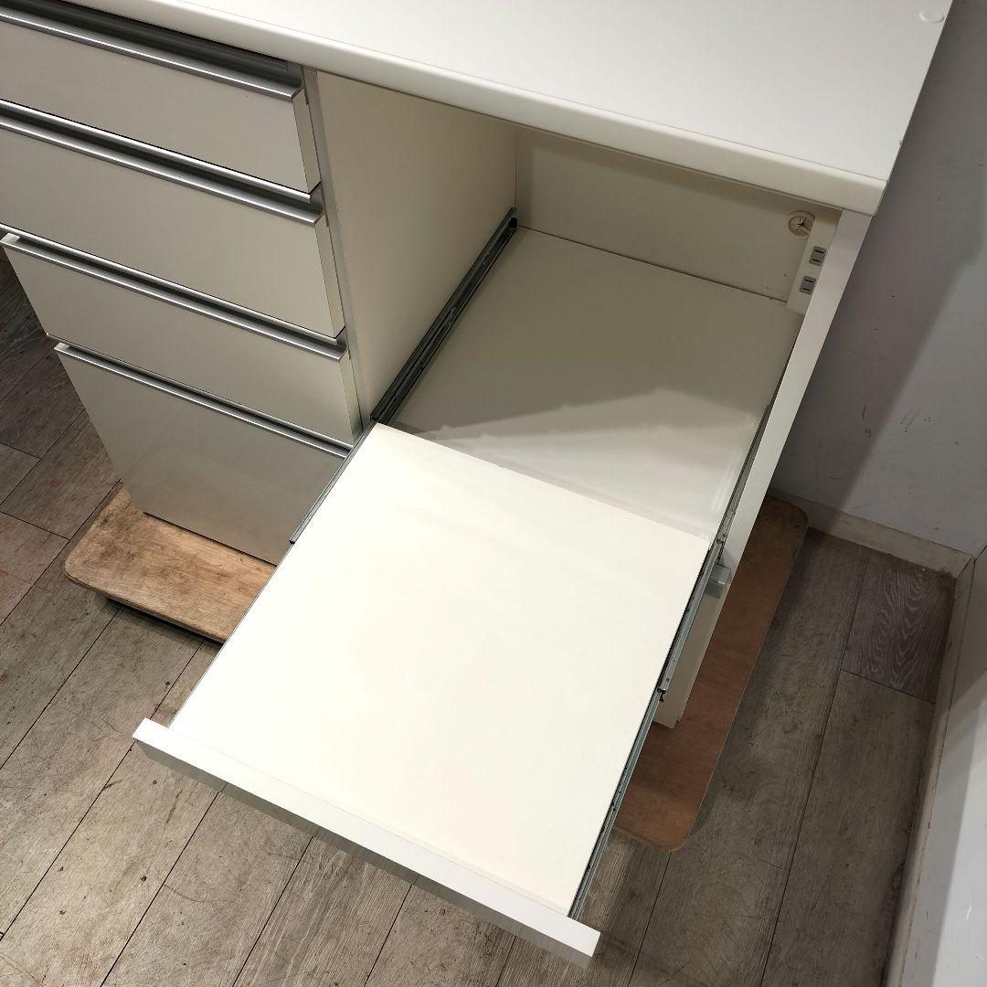 M♦富山サロン　キッチンカウンター