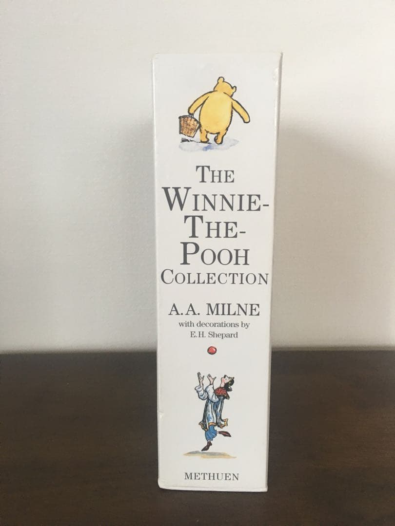 Disney 洋書絵本THE WINNI-THE-POOH COLLECTION