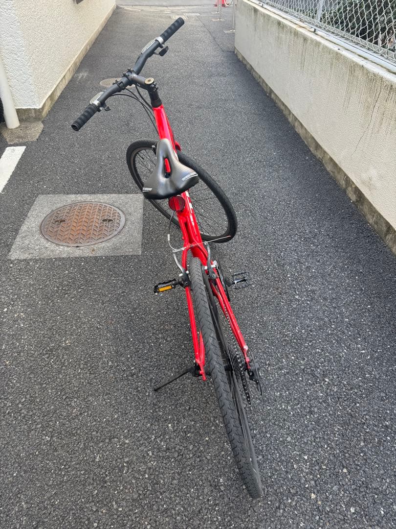 TREK 赤 クロスバイク スポーツサイクル