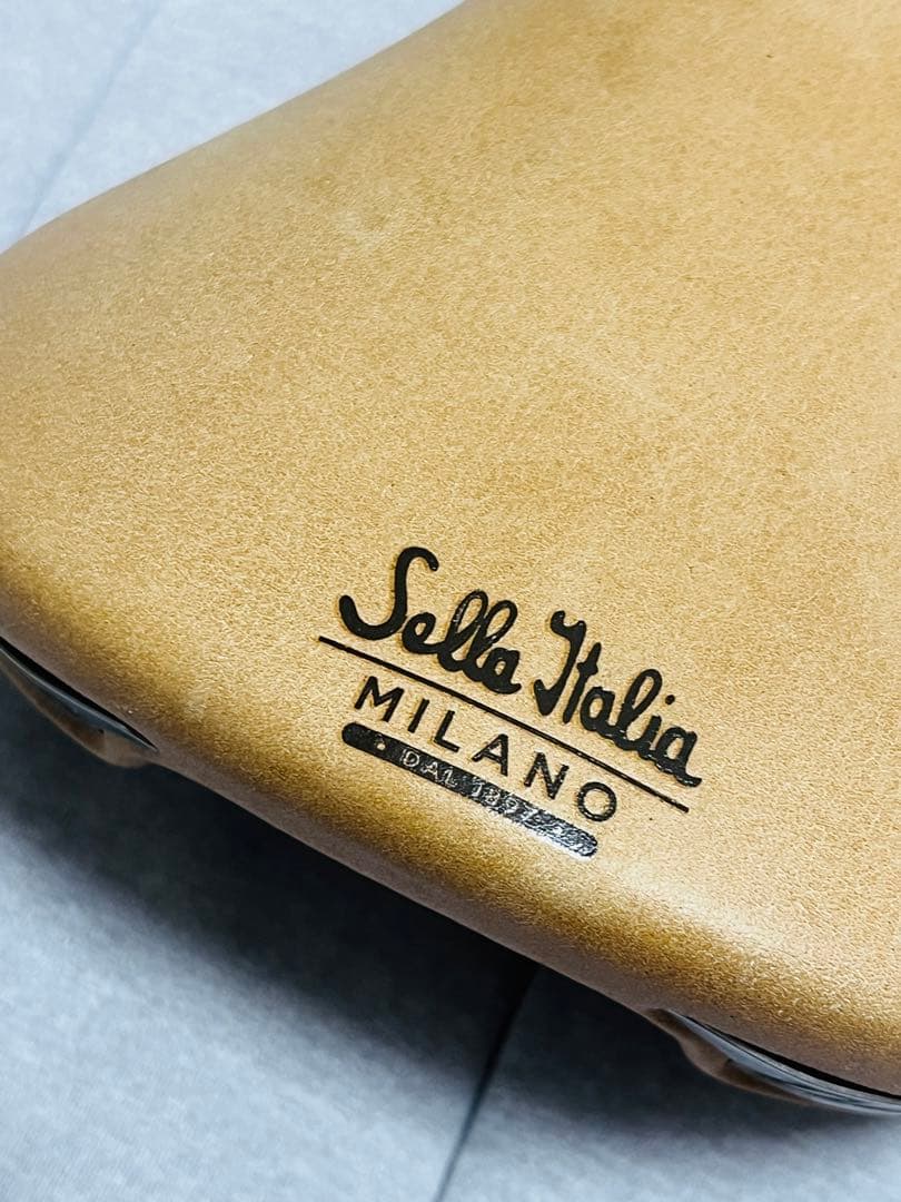 Selle Italia セライタリア　MILANO TURBO サドル
