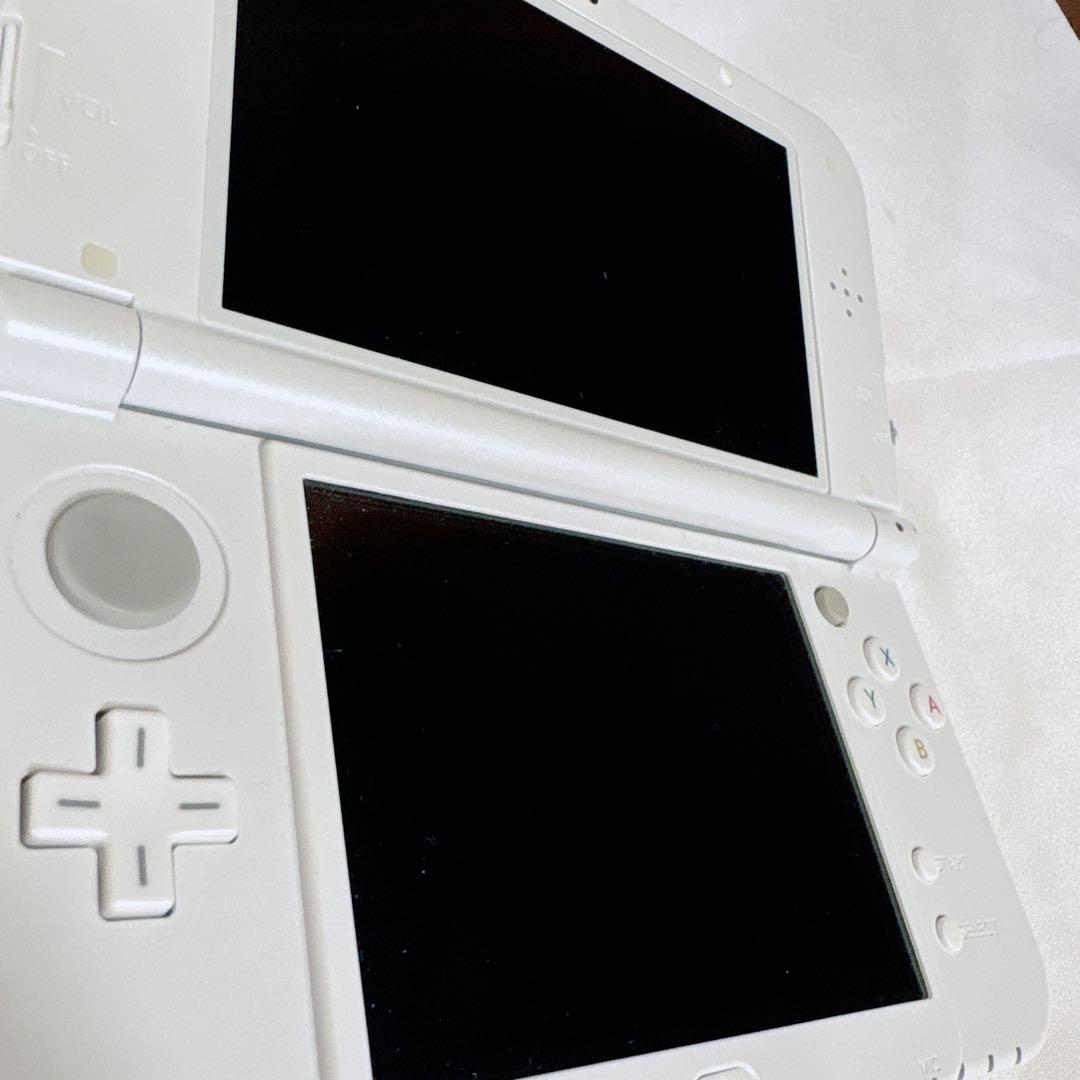 Newニンテンドー3DSLL パールホワイト　充電器付