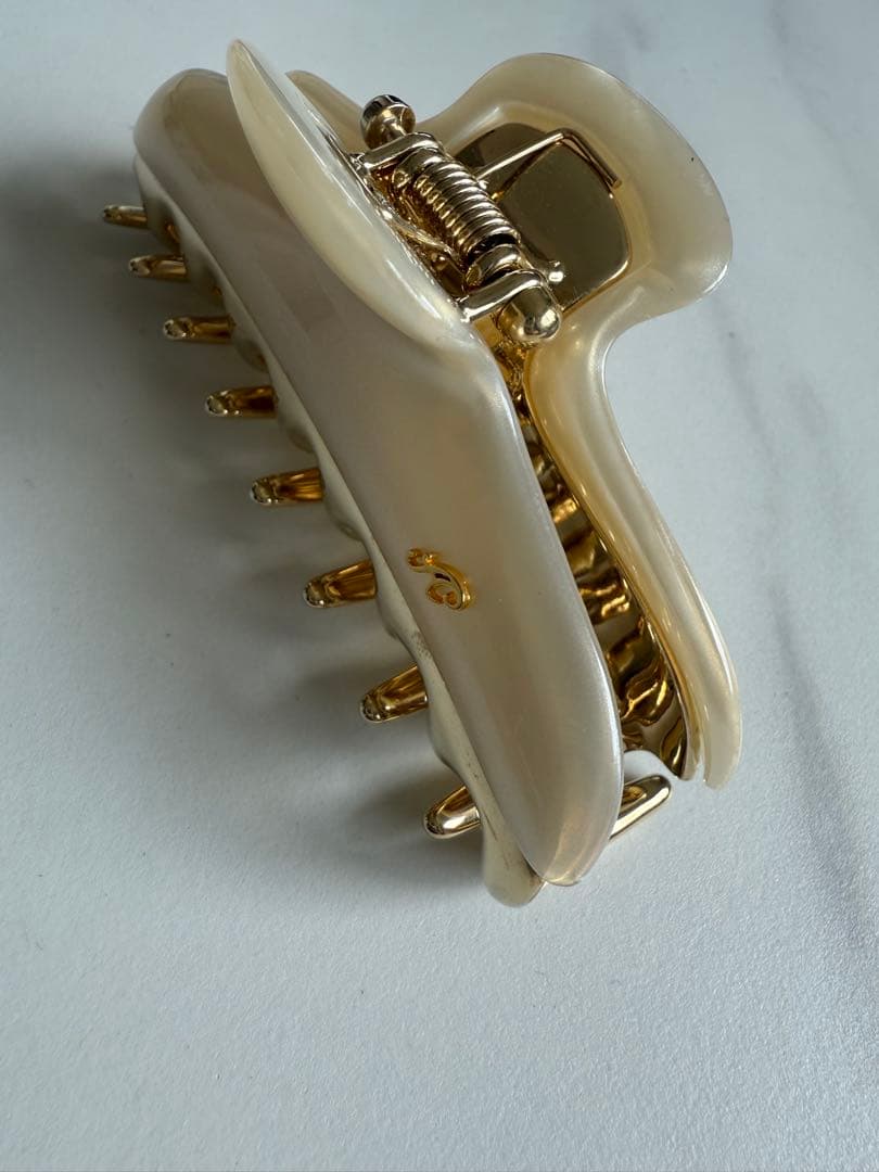 【美品】acca ヘアクリップ