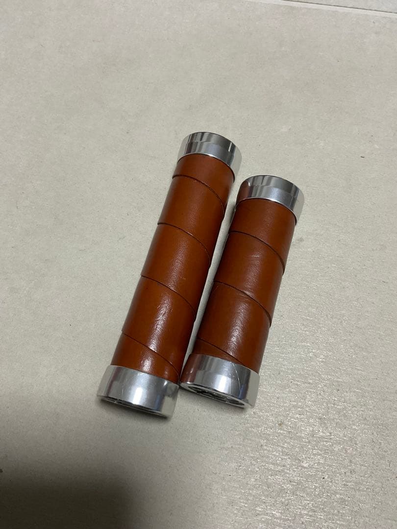 BROOKS ブルックスSlender Leather Grips ハニー