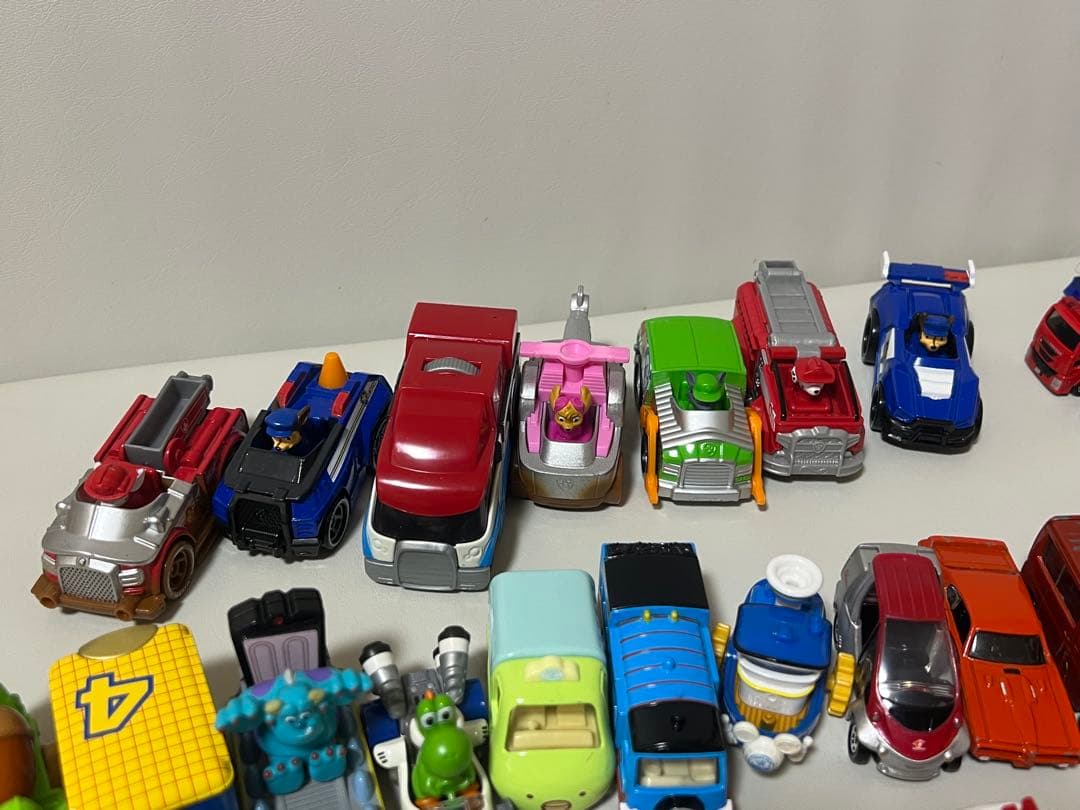 トミカ　パウパトロールミニカー　その他　☆まとめ売り110台☆ 中古☆