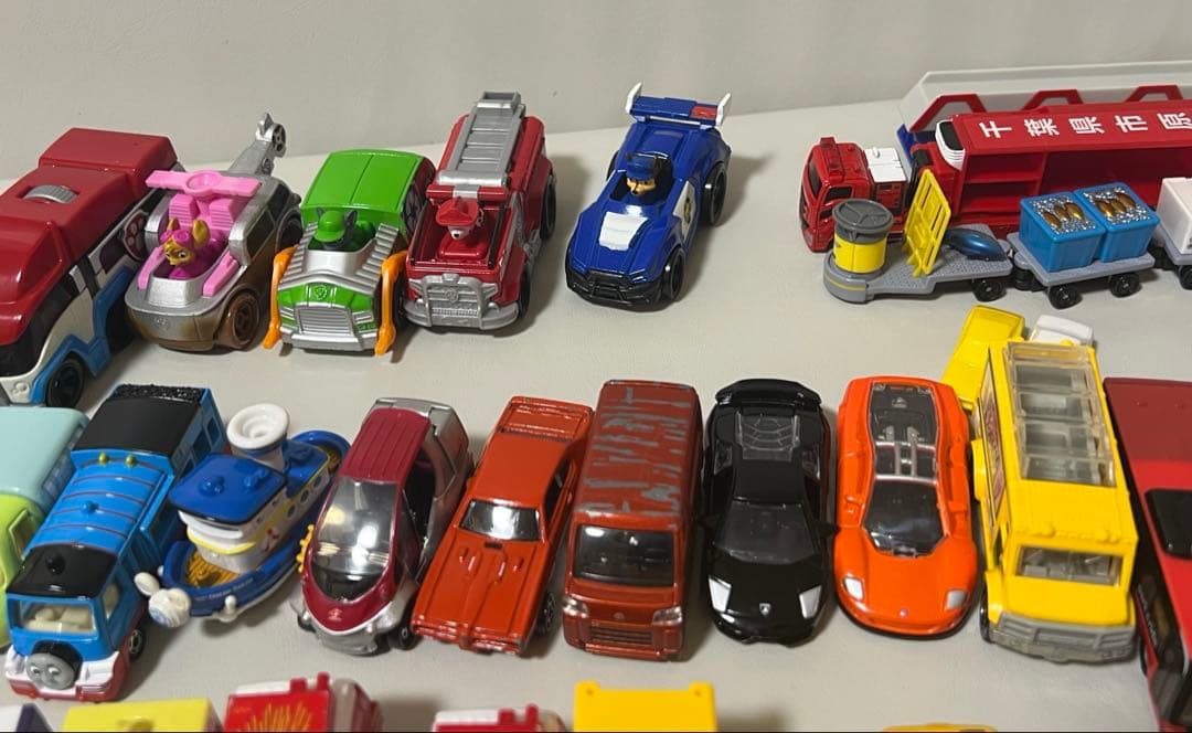 トミカ　パウパトロールミニカー　その他　☆まとめ売り110台☆ 中古☆