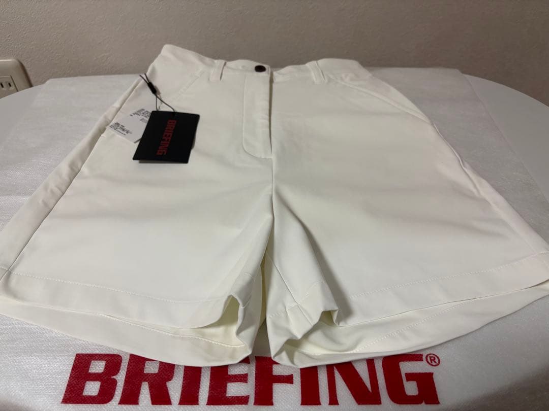 BRIEFING ホワイト ショートパンツ XS 未使用品
