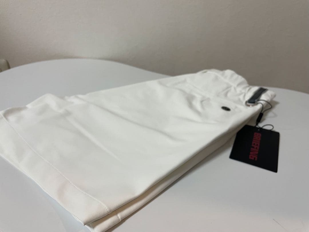 BRIEFING ホワイト ショートパンツ XS 未使用品