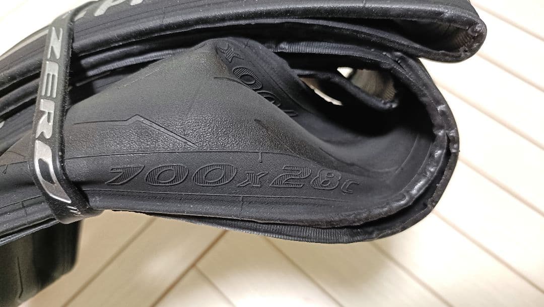 PIRELLI P-ZERO RACE 28c 2本