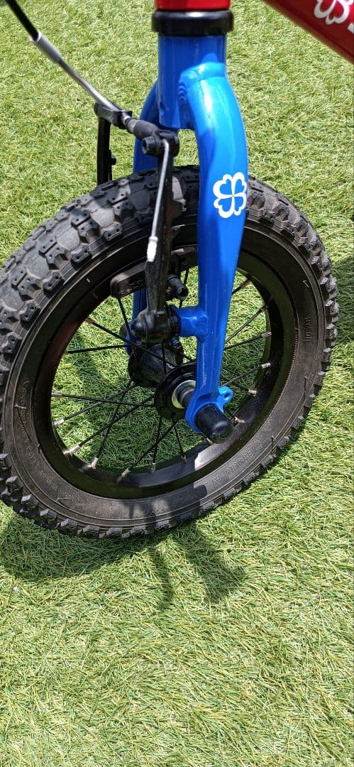 【お値下げ交渉可！】ヨツバサイクル　12インチ　ヒーローレッド