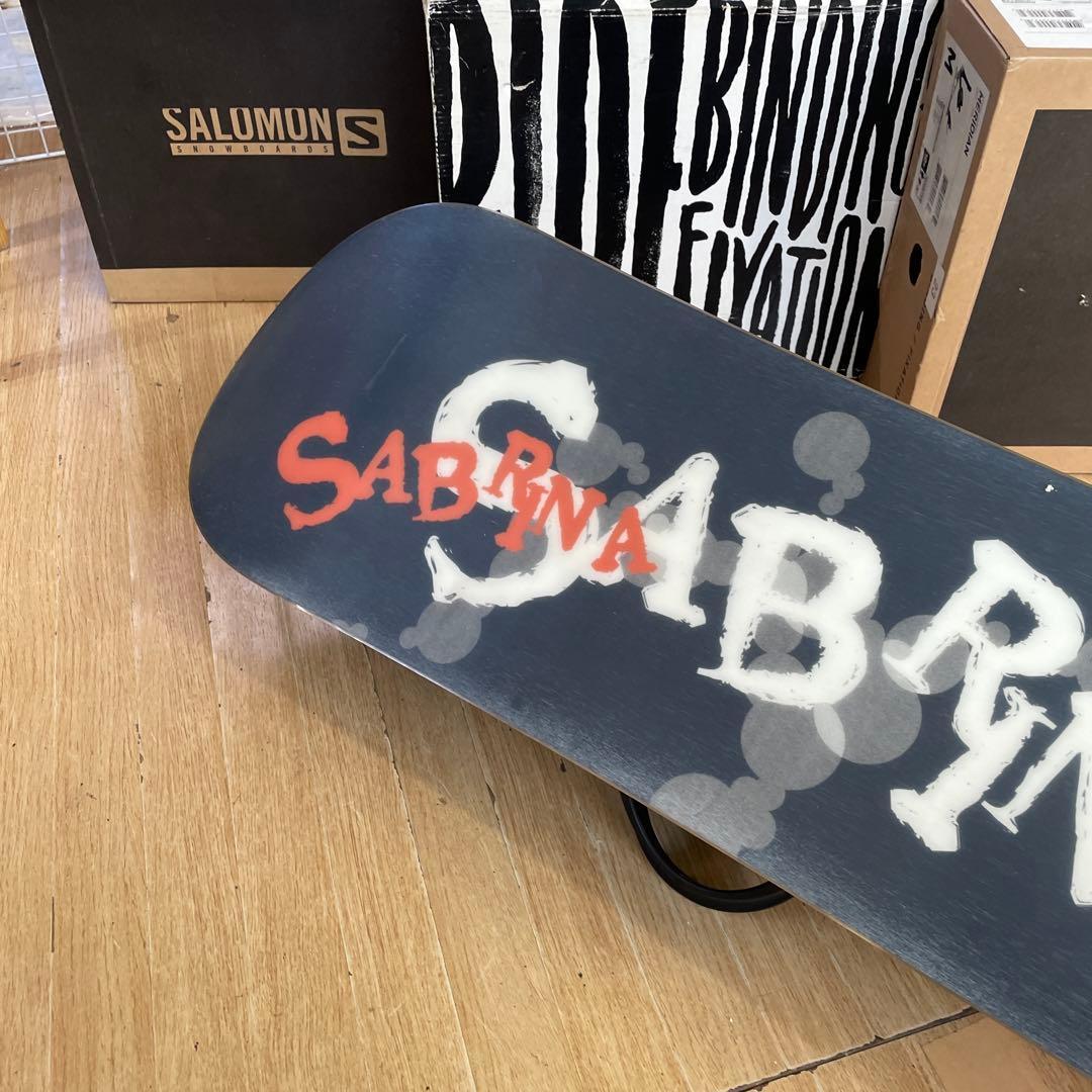 SABRINA×ZUMA　サブリナ　未使用バイン付スノーボードセット
