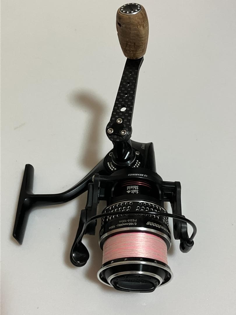 Abu Garcia Revo MGXtreme 2000sスピニングリール