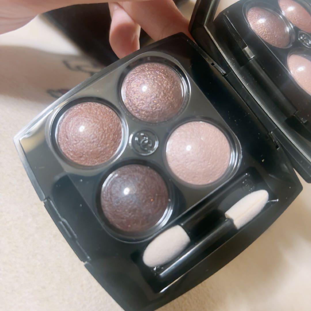 CHANEL レキャトルオンブル アイシャドウ 226