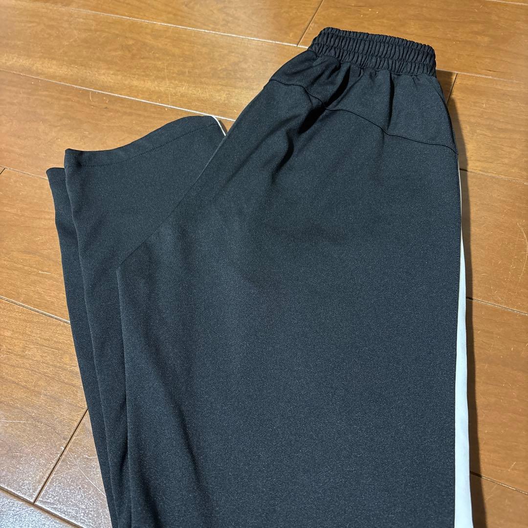 【新品】ヨネックス ウォームアップパンツ ジャージ ブラック M