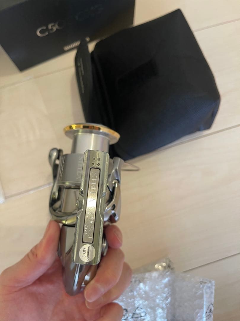 STELLA C5000 xg フィッシングリール 本体と付属品
