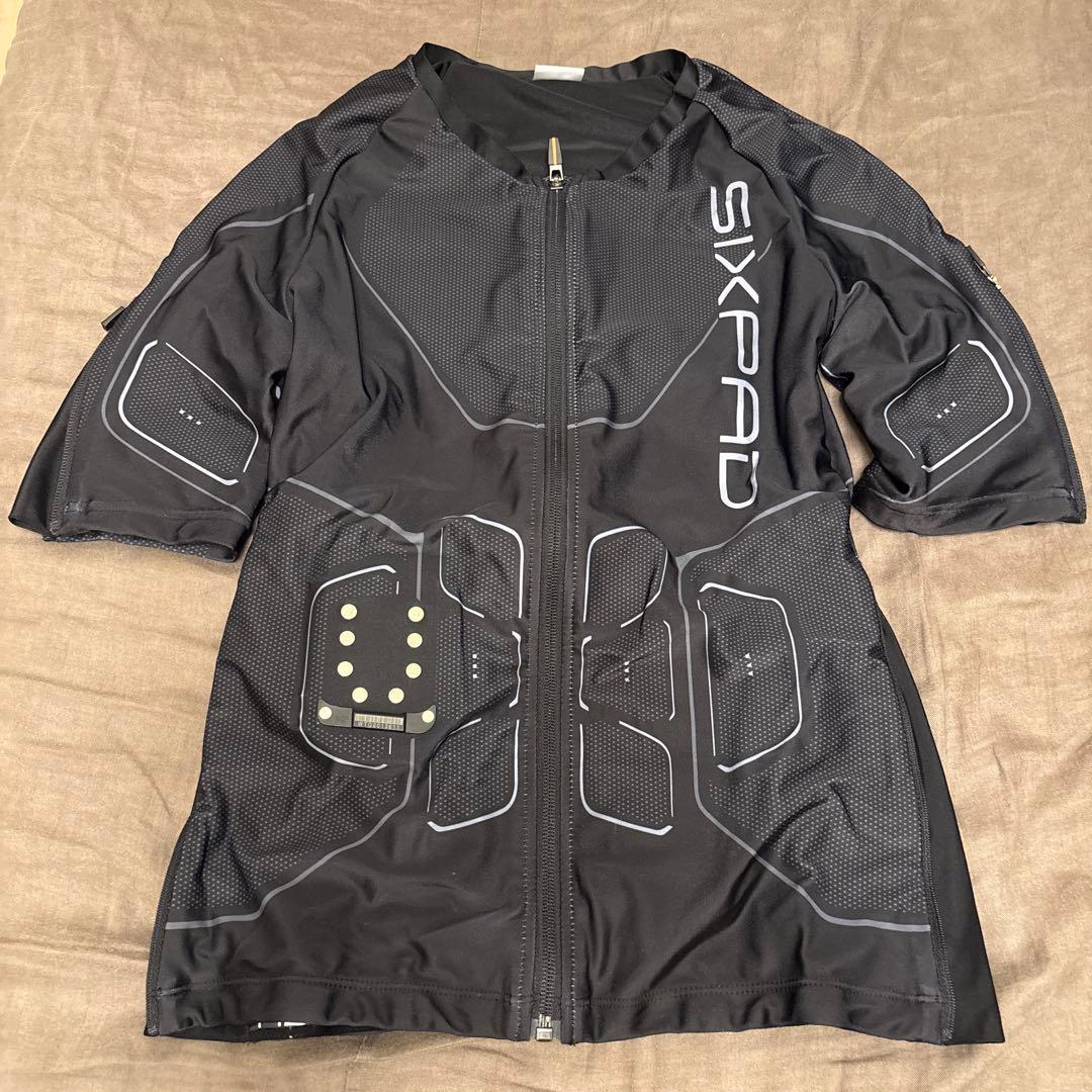 1回のみ使用【WOMEN】SIXPAD Powersuit Top Lサイズ