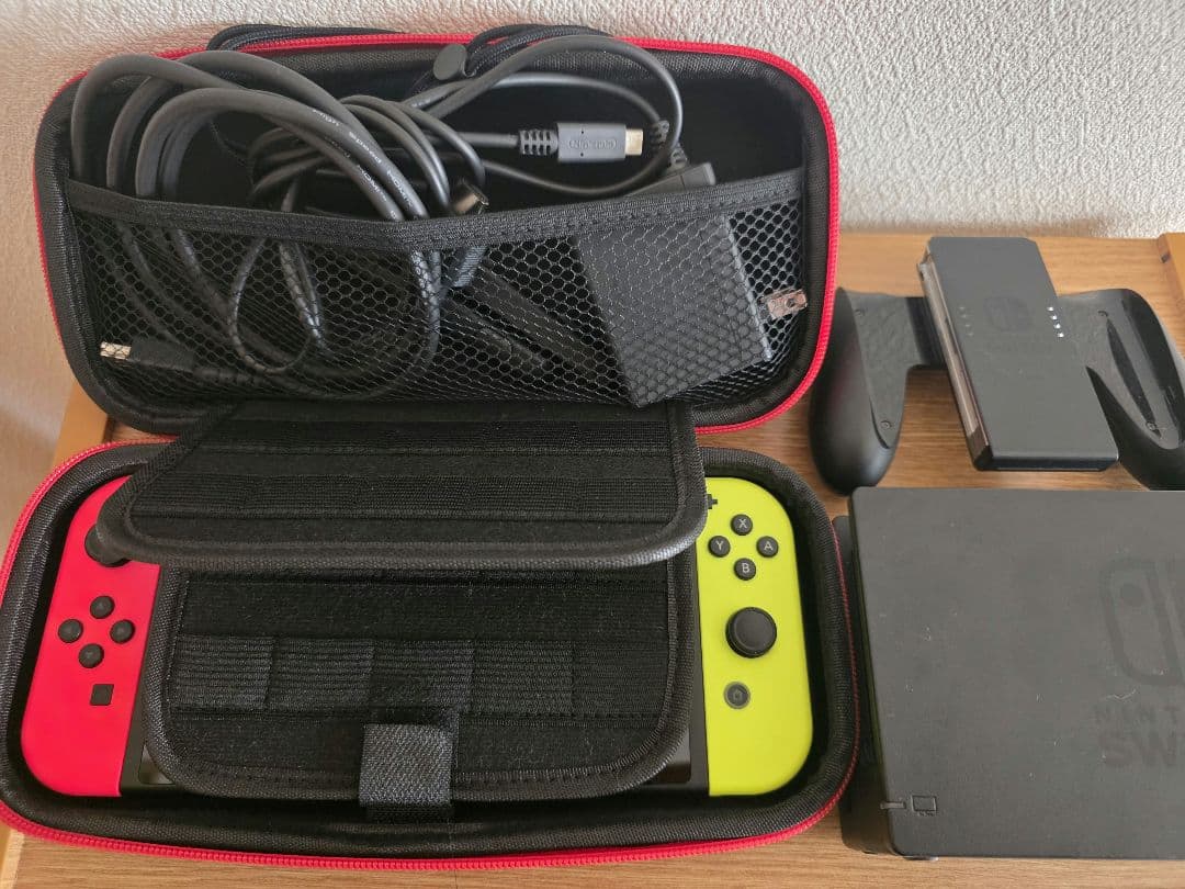 ★動作良好☆Nintendo Switch 本体 ☆ピンク/イエロー★