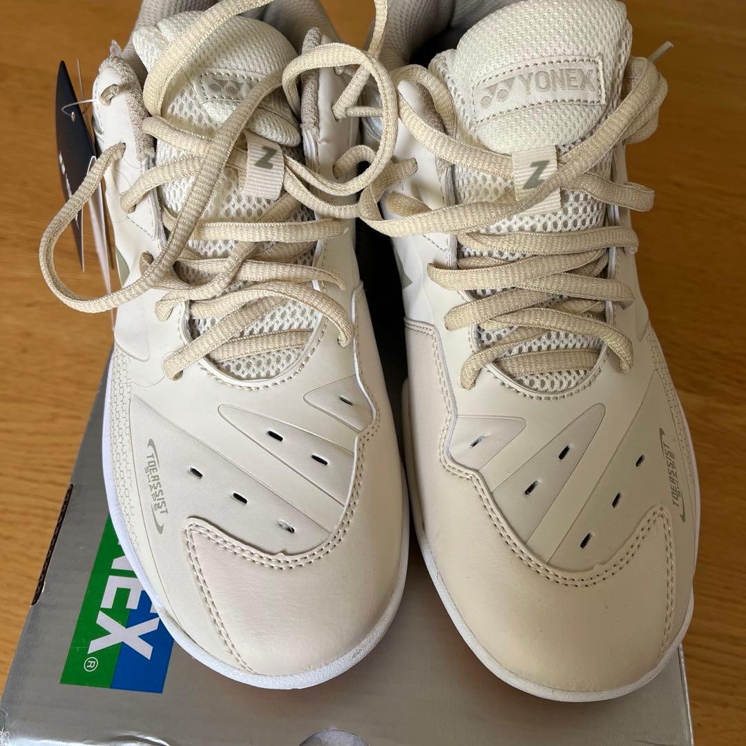 YONEX✨バドミントンシューズ✨ホワイト✨26.5cm