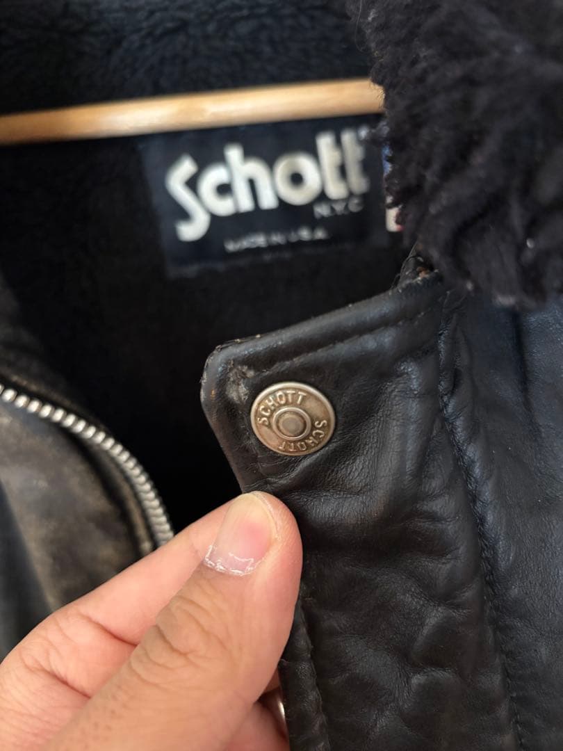Schott ブラックレザー ボンバージャケット 40