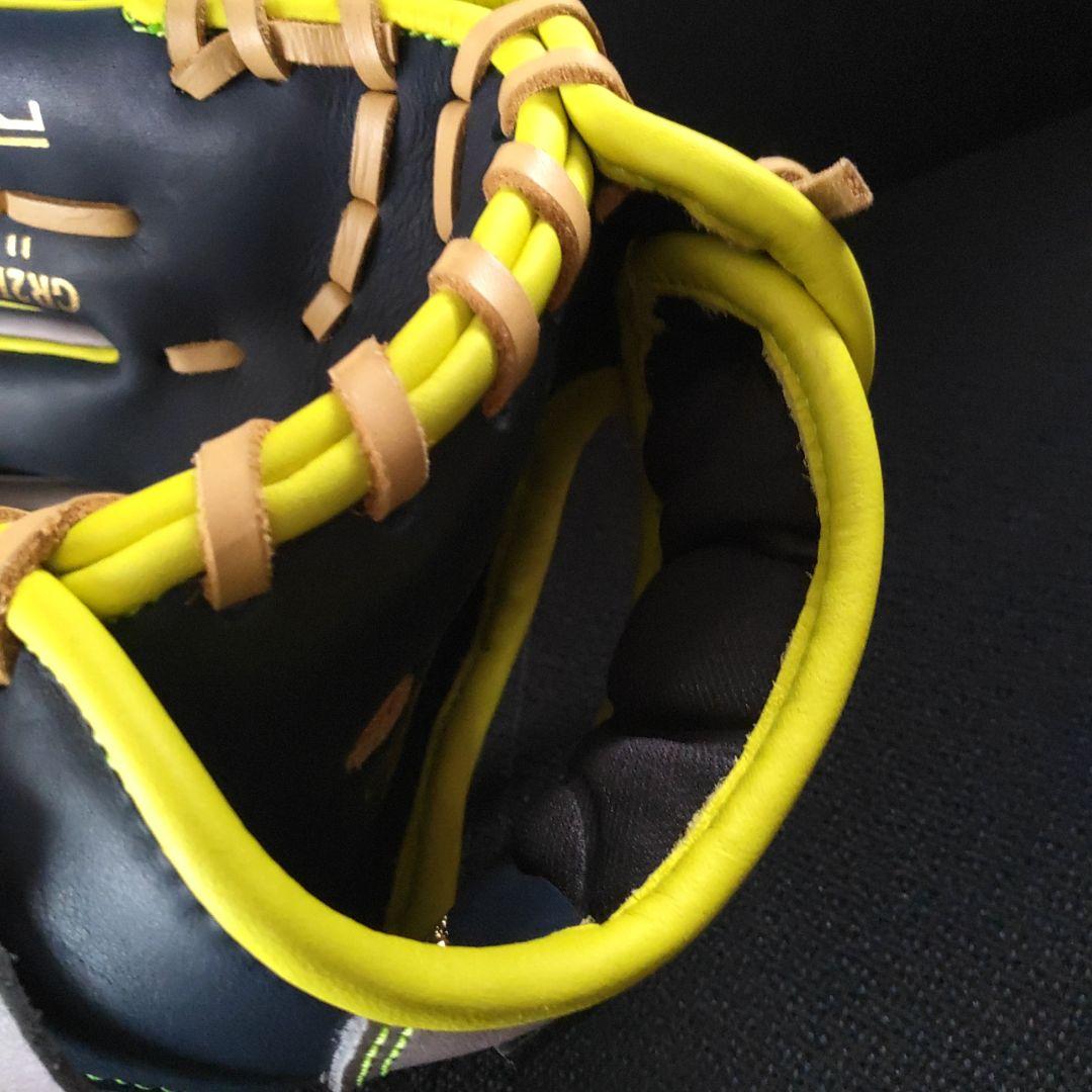 カトウノ様　美品　Rawlings Hyper tech グローブ ネイビー