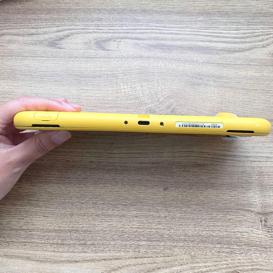 Nintendo Switch Lite イエロー ジャンク品