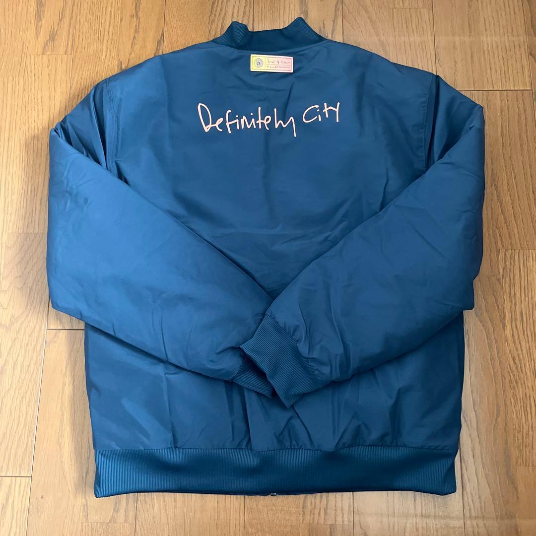 新品 未使用 マンチェスターシティ PUMA 中綿ジャケット