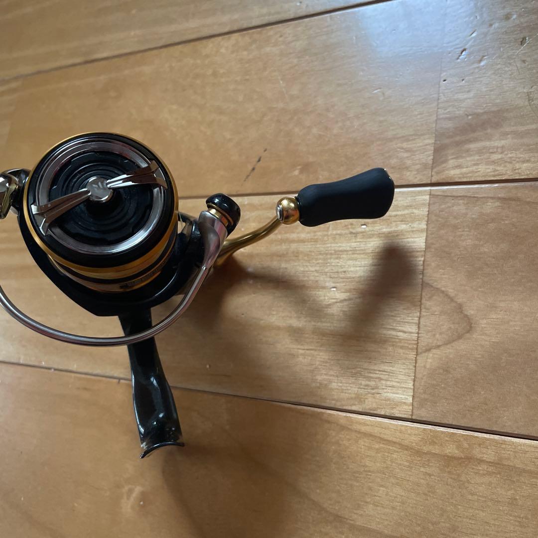 DAIWA LEGALIS LT 2500S-XH ラインPE0.8号巻き
