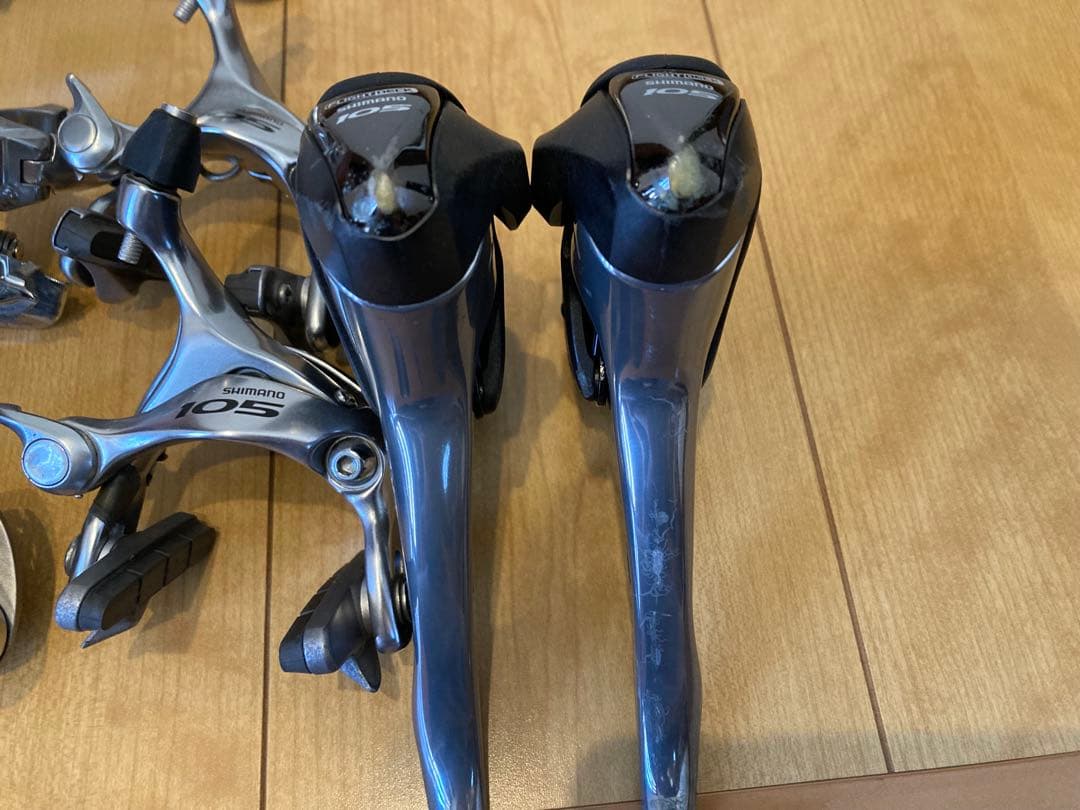 シマノ　105 5600コンポセット　ブラケットカバー新品