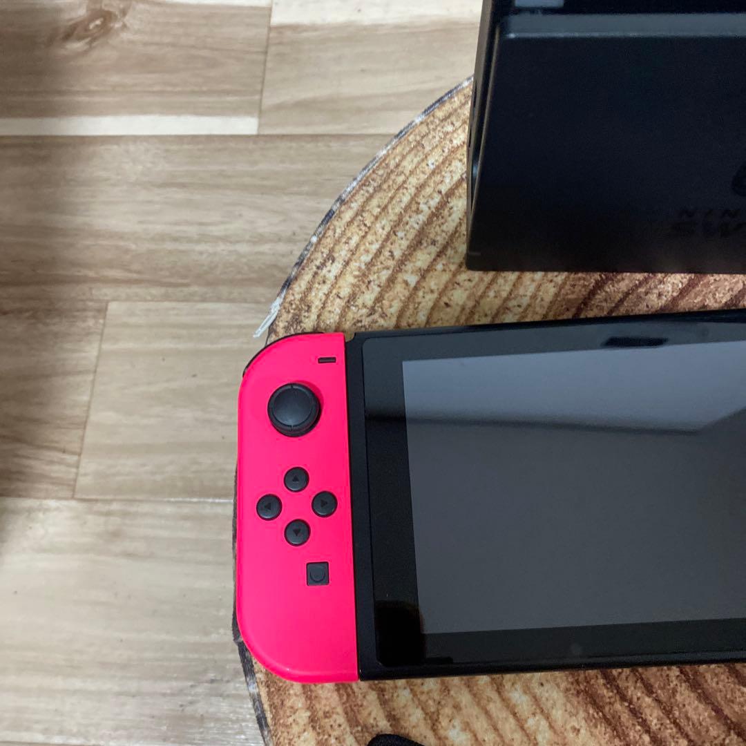 Nintendo Switch ニンテンドースイッチ本体　PNK 箱無し