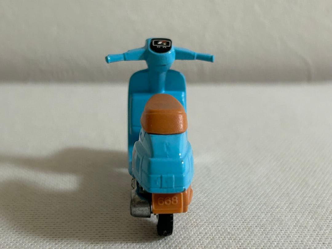トミカ 日本製 スーパーギフト 黒箱 49 スズキ ジェンマ50
