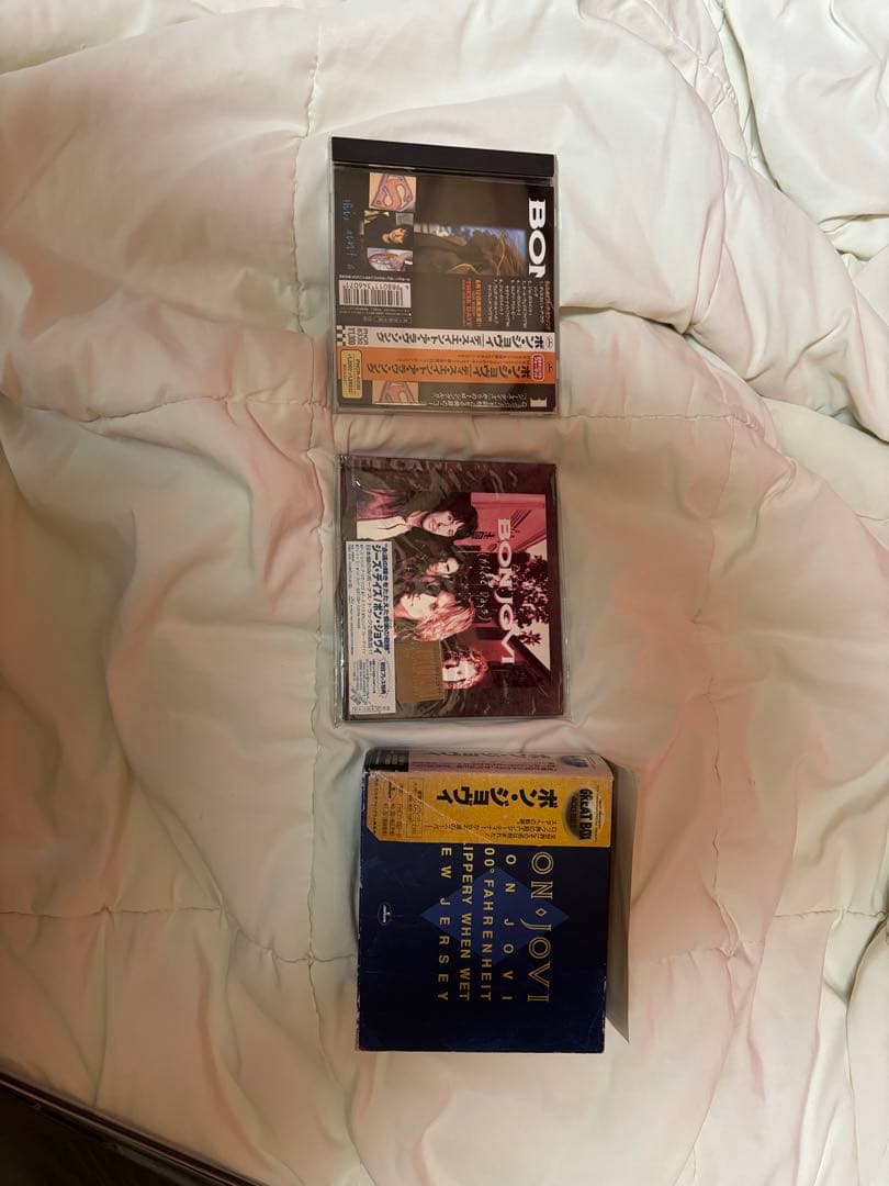 bon jovi ボンジョヴィ　CD 本　写真集　色々　セット