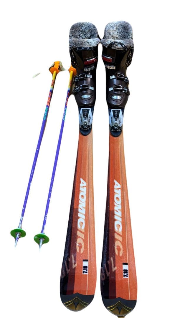 DOLOMITEドロミテのブーツ とAtomic スキー板とストックの３点セット