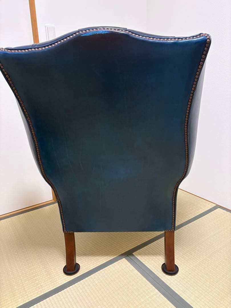 Lloyd's Antiques / ロイズ・アンティークス　ウィングチェア