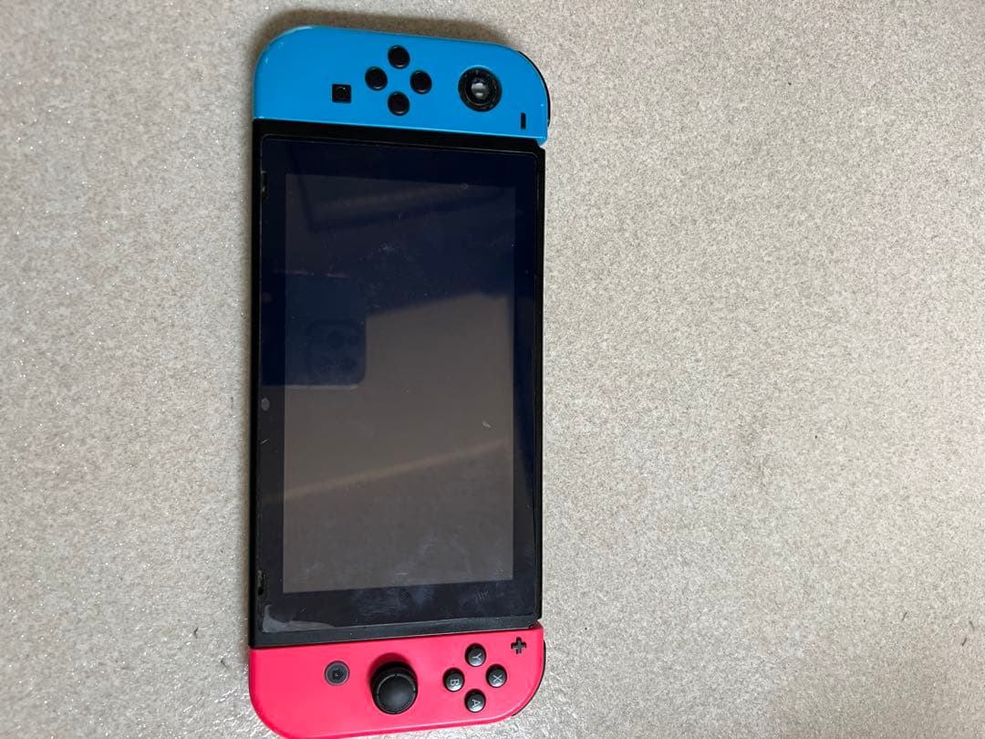 完全ジャンク　Nintendo Switch 本体 青と赤のJoy-Con