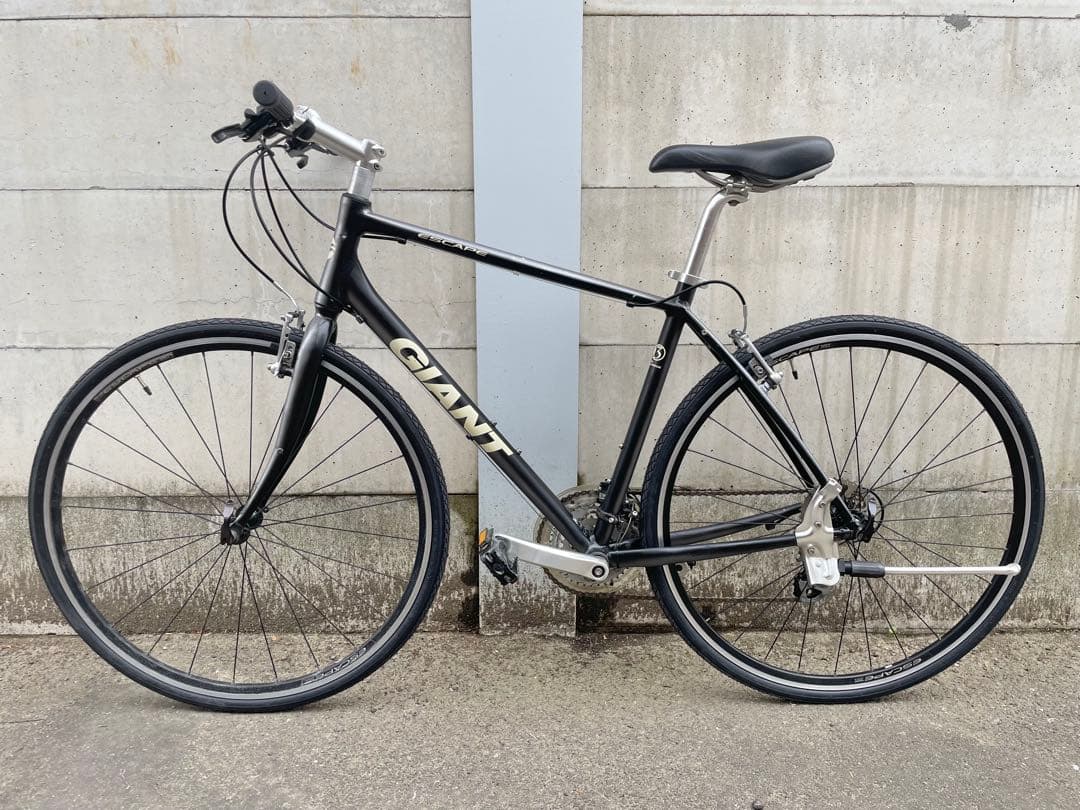【訳あり美品】GIANT ESCAPE R3 24速　クロスバイク　CT500