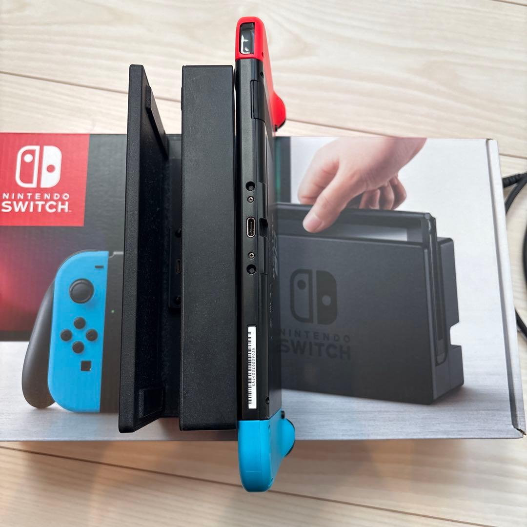Nintendo Switch 本体　初期モデル