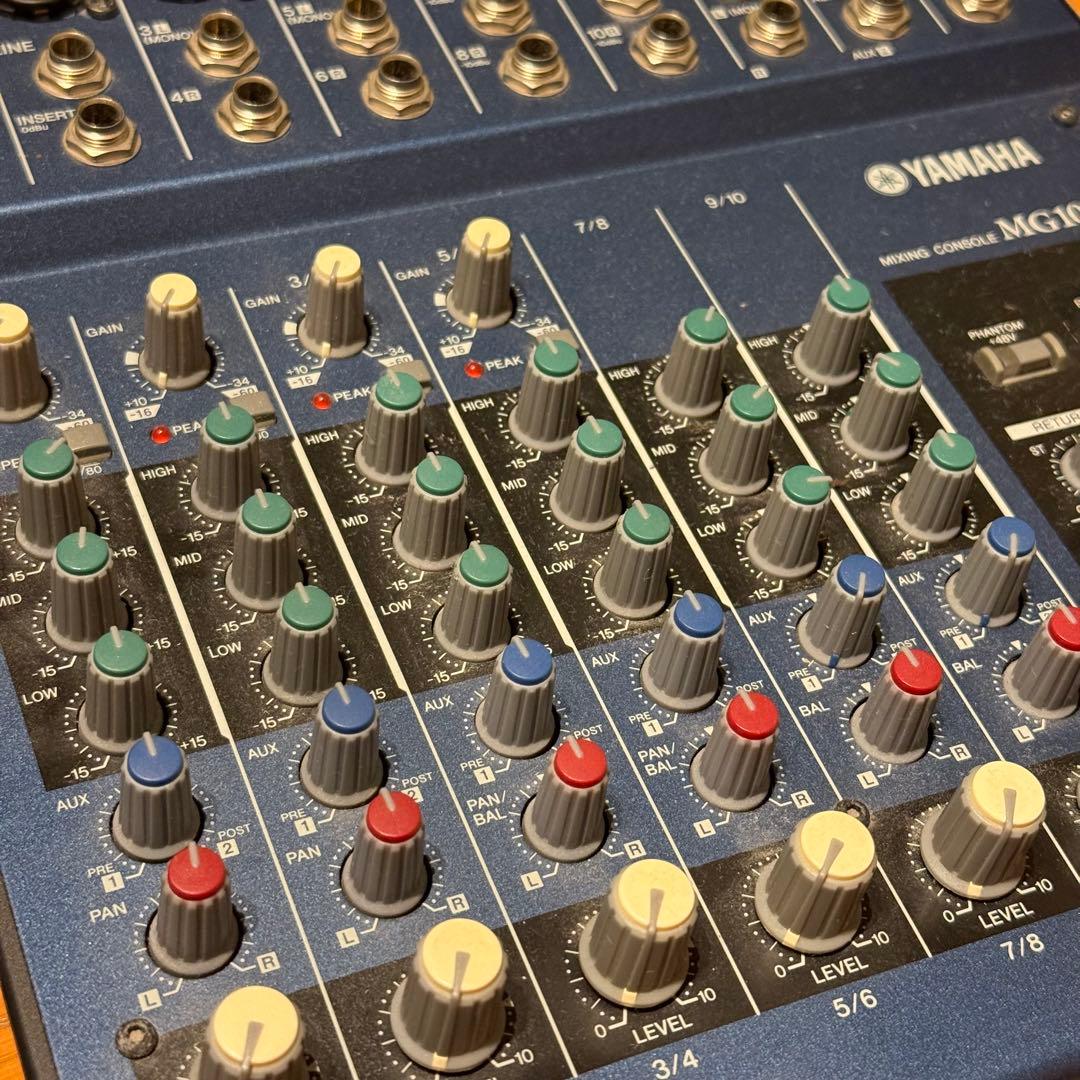YAMAHA MIXING CONSOLE MG10/2 ミキサー
