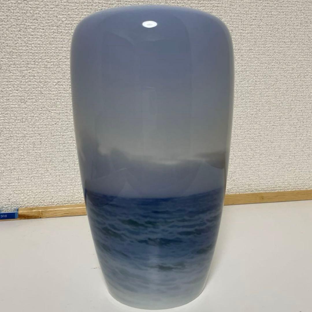 ・花瓶・航走するyacht・陶器製・１９cm・ ・