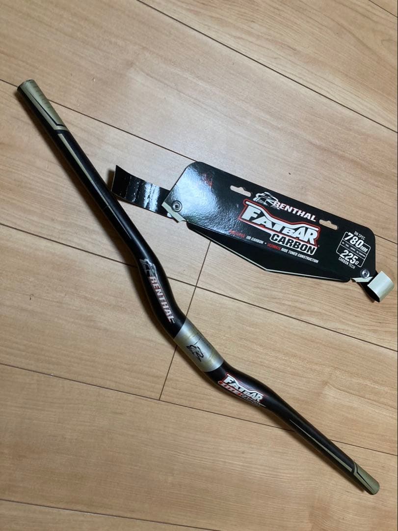 パーツ RENTHAL Fatbar Carbon